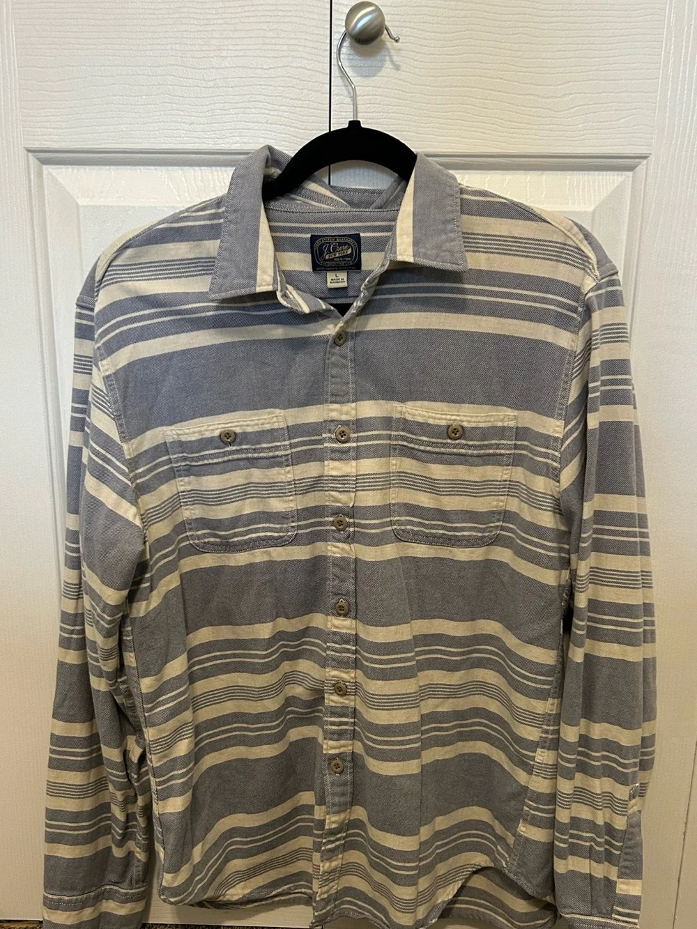 Men’s long sleeve button up